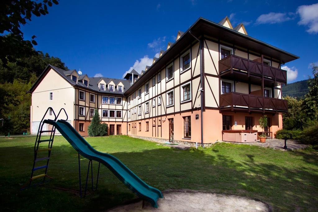 Hotel Golfer Kremnica Exterior photo