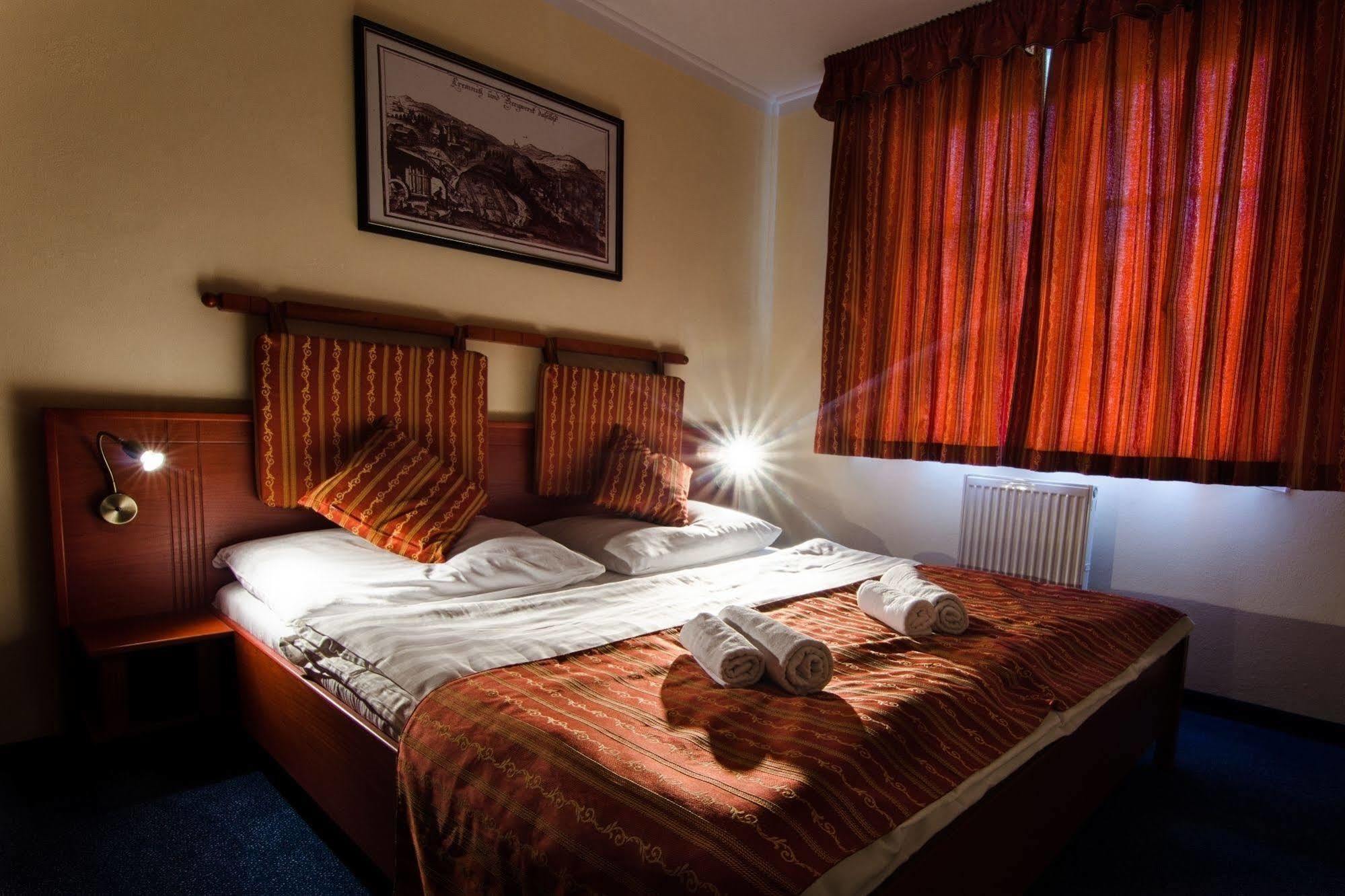 Hotel Golfer Kremnica Exterior photo