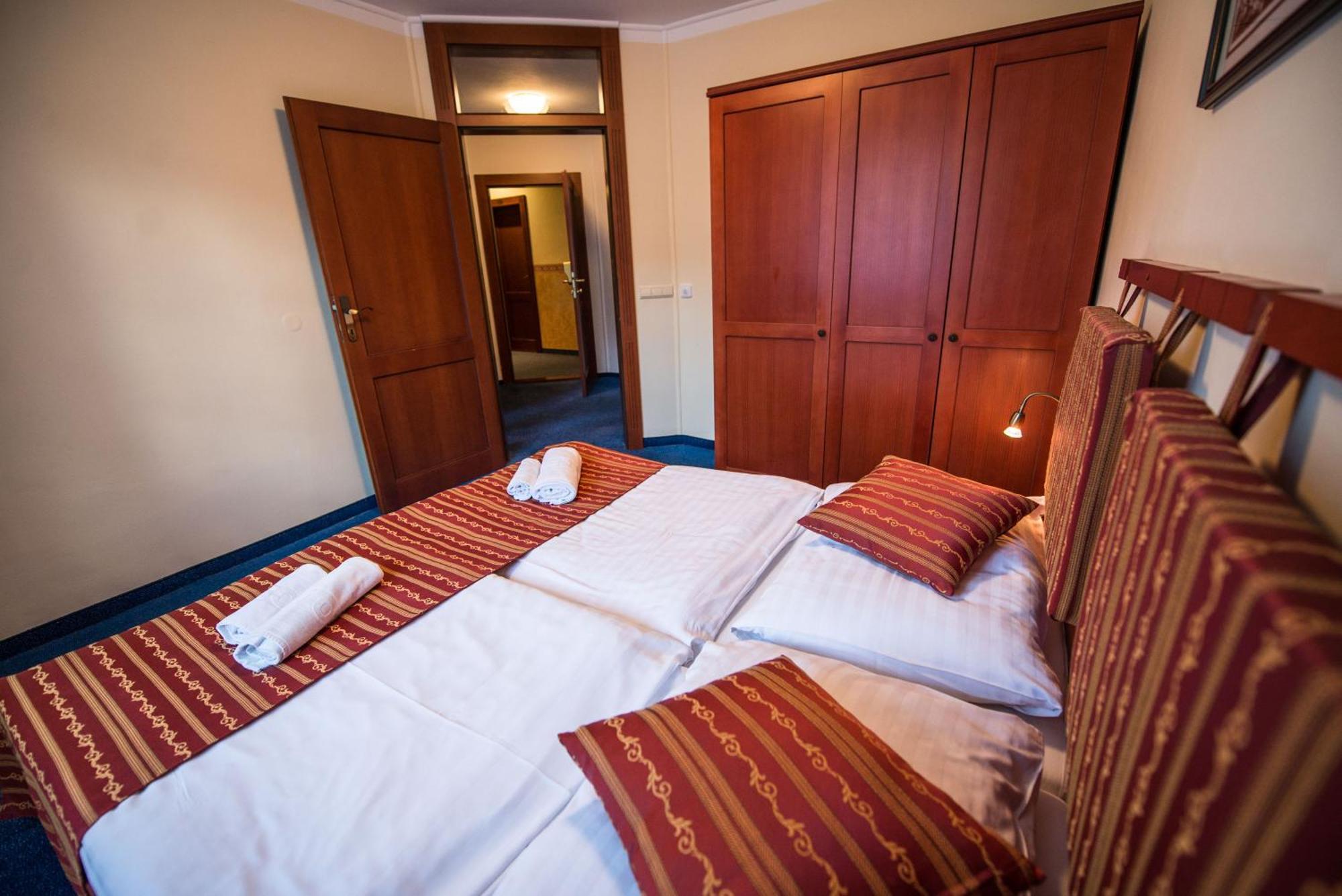 Hotel Golfer Kremnica Exterior photo
